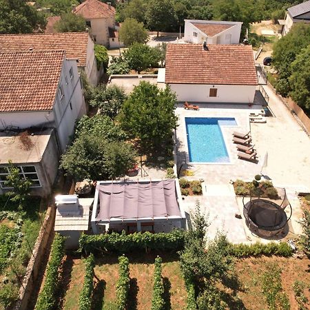 Holiday Home Tone, Makarska - Drum Buitenkant foto