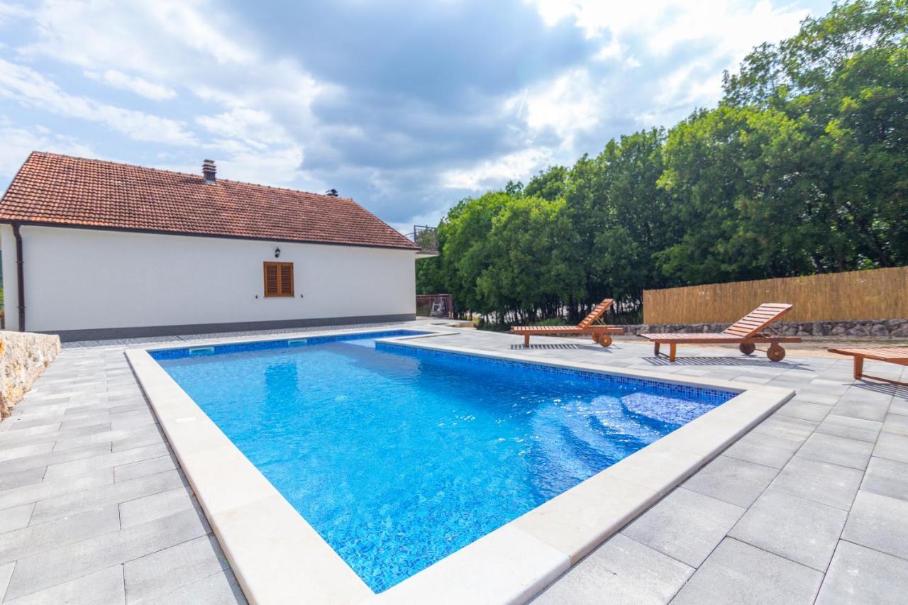 Holiday Home Tone, Makarska - Drum Buitenkant foto