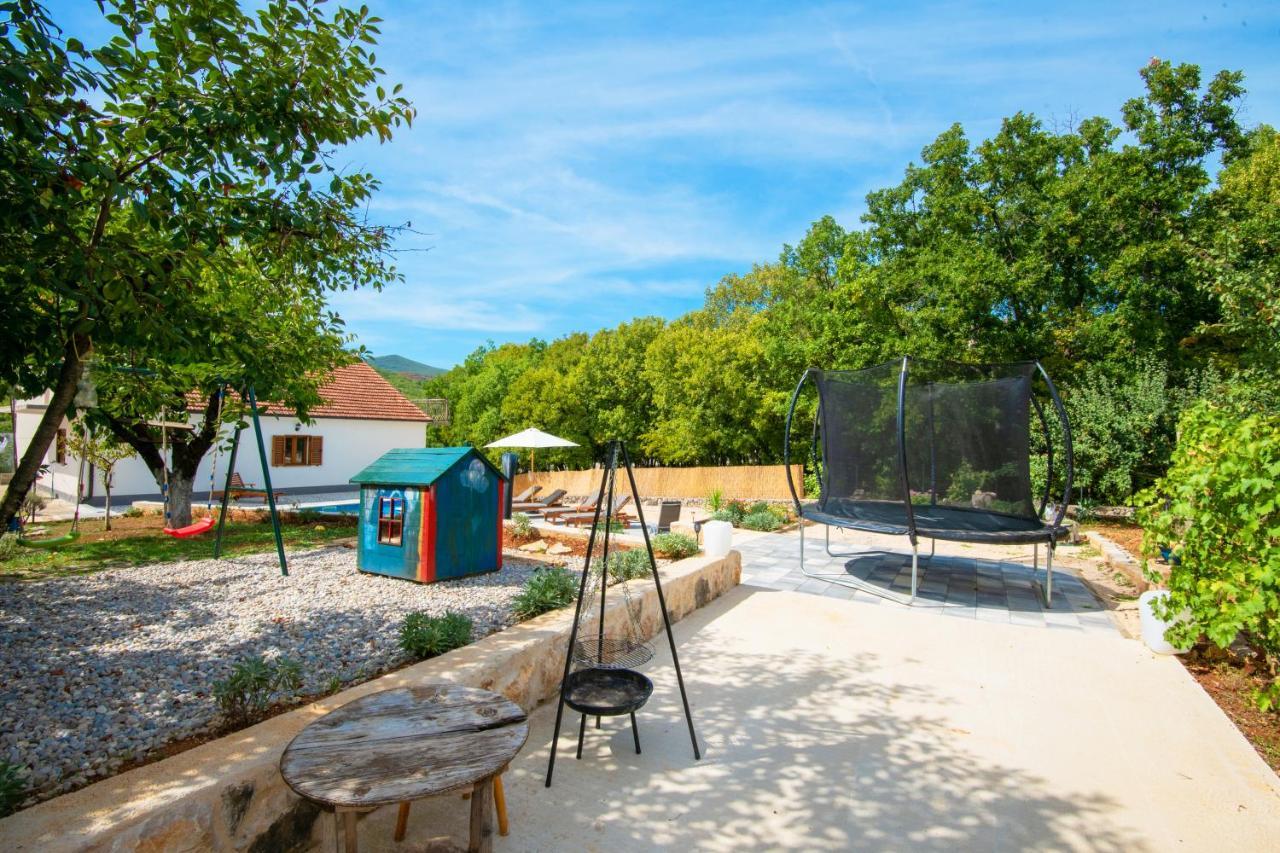 Holiday Home Tone, Makarska - Drum Buitenkant foto