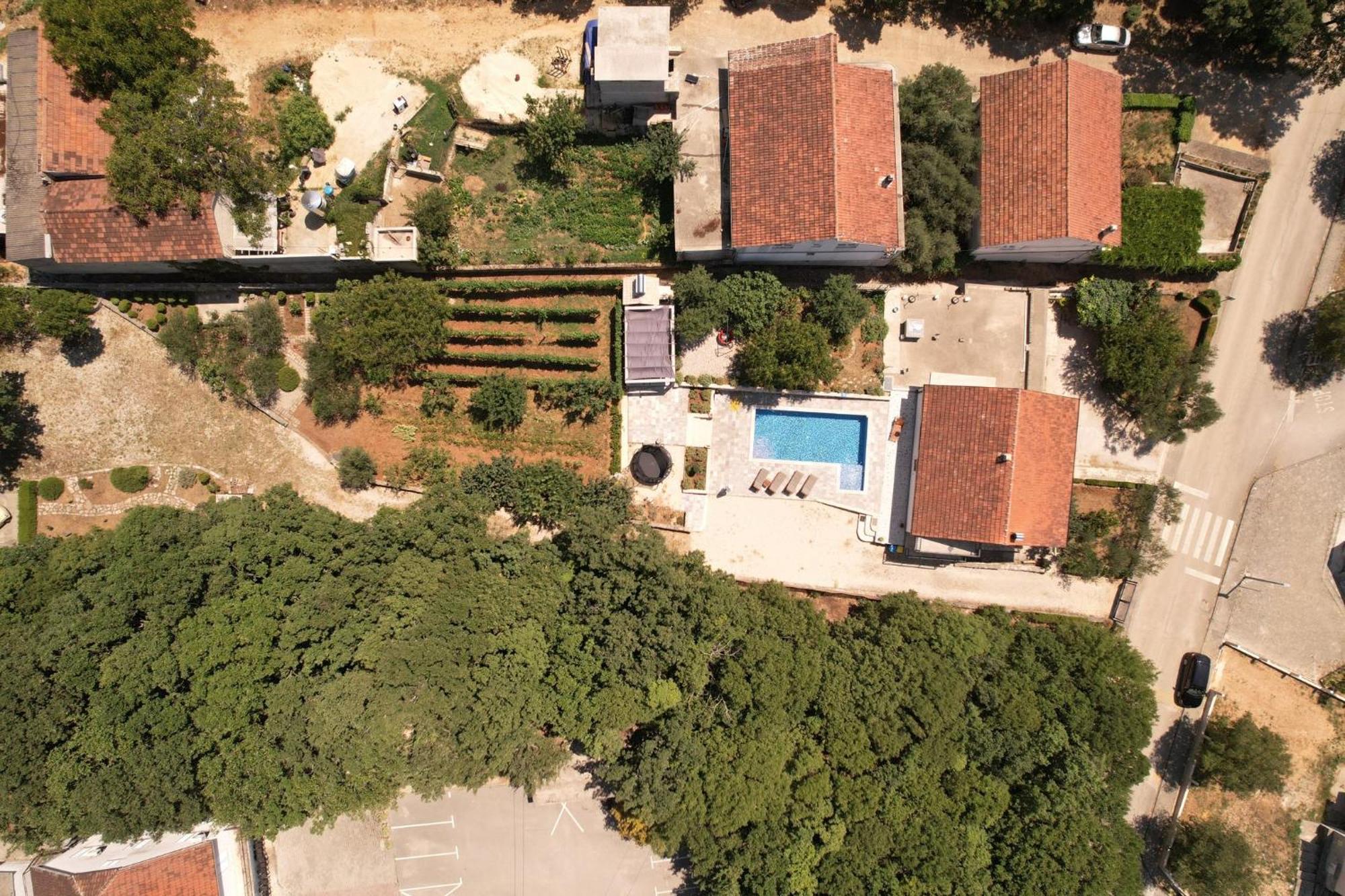 Holiday Home Tone, Makarska - Drum Buitenkant foto